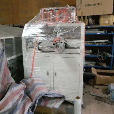 Chine Machine de rabattement de accrochage de réservoir d'eau de voiture de radiateur de machine de radiateur de PLC à vendre