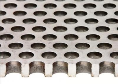 China 16/65 Mn Q355B Mn Thick Punched Metal Sheet 1mm Round Hole Perforated Sheet for sale