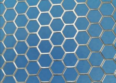 China Hole Size 100mm Hexagonal Perforated Sheet Efficient Filtration Separation In Industries en venta