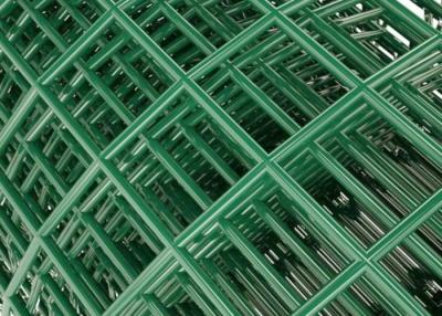 China Green 25m Pvc Coated Wire Mesh Rolls Hardware Cloth With Straight Edge For Fences for sale