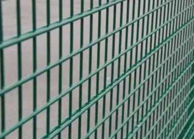 China Plastic Coated Welded Wire Mesh Fence Panels Corrosion Resistance 2curved en venta