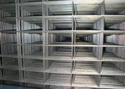 China Corrosion Resistance Square Wire Mesh Fencing 50*200mm Holes en venta
