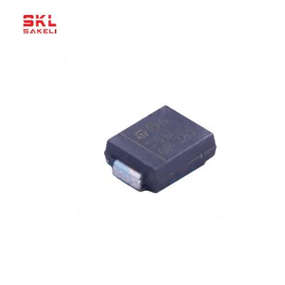 Chine Bâti extérieur de la tension 60V de transistor de diode de STPS5L60S SMC (DO-214AB) IC à vendre
