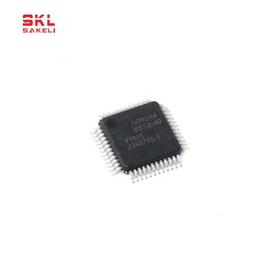 China Microplaqueta de série da saída CAD IC de IC Chip High Speed Dual 14-Bit do semicondutor AD9244BSTZ-40 à venda
