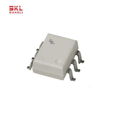 China MOC3020SR2M Isolated Power Control IC for Fast Switching Applications for sale