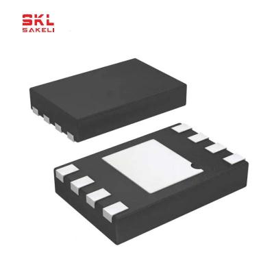 Chine Conservation de stockage de données d'IC Chip Serial EEPROM IC de semi-conducteur d'AT24C32D-MAHM-E à vendre