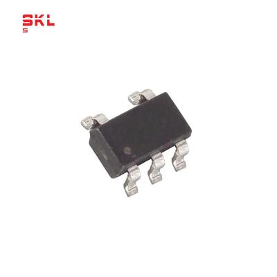 China MAX4452EUK+T SOT-23-5 Single-Supply  Low-Distortion  Audio-Signal  Differential Line-Driver Operational Amplifier IC Chi for sale
