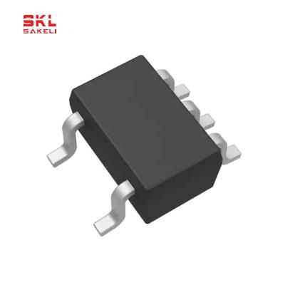 中国 SN74LVC1G08IDCKRQ1 ICの破片の集積回路の論理回路単一の陽性およびゲート 販売のため