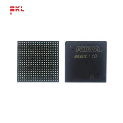 中国 ICの破片のシステム内プログラム可能なゲート・アレー（FPGA）をプログラムする10M04DCU324C8G 販売のため
