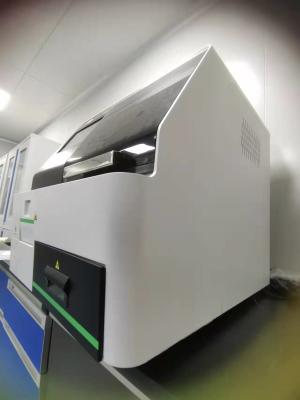 China El hospital automatizó completamente el laboratorio del analizador del immunoensayo de la quimioluminescencia en venta