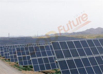Chine Le message publicitaire a pré galvanisé modules maximum de traqueur solaire horizontal en acier de picovolte les 90 à vendre
