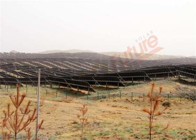 中国 1mwパネルの台紙の単一の軸線の太陽追跡者18m/S RS485の遠隔開始 販売のため