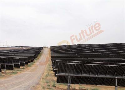 China perseguidor 1500V del panel solar del soporte de 18m/S poste con la impulsión de la ciénaga en venta