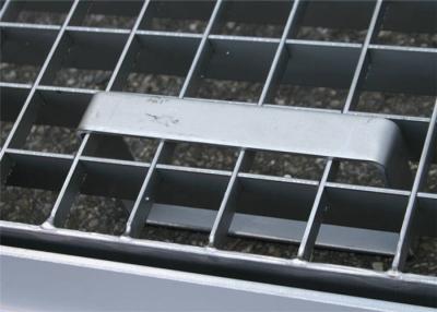 Chine Type intégré fixe par agrafe en acier verrouillée de selle de grille de la pression ISO9001 à vendre