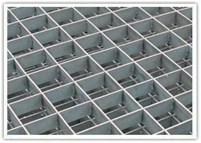 China Anti galvanizada caliente de la rejilla de rejilla de acero bloqueada del metal de la presión del piso - resbalando en venta