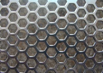 China Galvanized Perforated Metal Mesh Hexagonal / Round Hole 3mm - 200mm Aperture for sale
