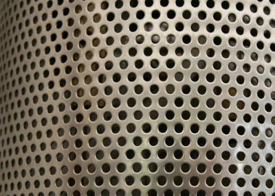 China Sliver Galvanized Perforated Metal Mesh ISO9001 Approval 2mm Round Hole for sale