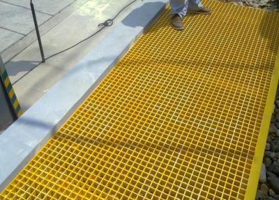 China FRP Plastic Floor Grating Acid / Alkali Resistant 25 X 38 X 38mm Dimension for sale