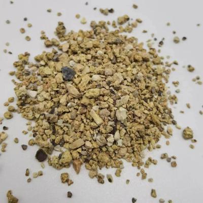 China Producto refractario amarillo ocre de las materias primas del cemento del bastidor de la precisión de la bauxita en venta