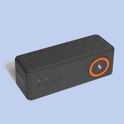 China 7.5W uitgang draadloos oplader luidspreker Ondersteuning MP3/WMA/WAV/APE/FLAC-formaat Te koop
