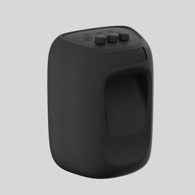 Cina V5.0 Bluetooth Outdoor Party Speaker per il divertimento alimentato a batteria in vendita