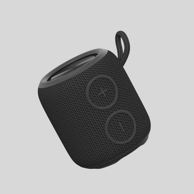 Chine Mini IPX7 Waterproof Portable Outdoor Speaker with 6 Watts Power Output à vendre