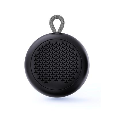 China 20KHz Small Bluetooth Outdoor Speakers For Sports Hiking Travel 800mAh Capacity for sale