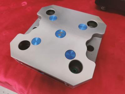 China Abrazadera de mesa CNC rectangular de sujeción de punto cero de 96 mm Manual de servicio pesado en venta