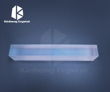 中国 よい伝達紫外線光学MgF2水晶基質3.18g/cm3 販売のため