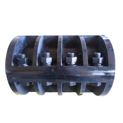 China Cast Iron Flange Rigid Coupling Clamp Type Split Shaft Coupling for sale