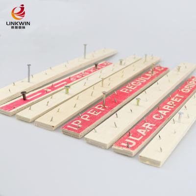 China 6.3mm 5.8mm Wooden Carpet Grippers Easily Assembled 7/8'' for sale