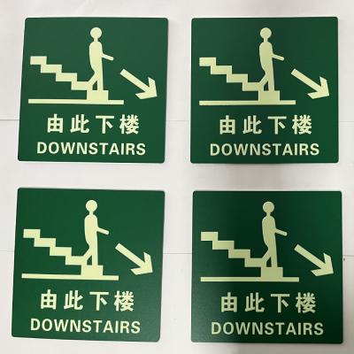 China Aluminum Downstairs Photoluminescent Safety Signs Glow In The Dark for sale