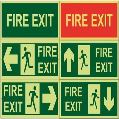 China 1 MM Thickness Photoluminescent Safety Exit Sign With Glowing Brightness Mcd/M2 Te koop
