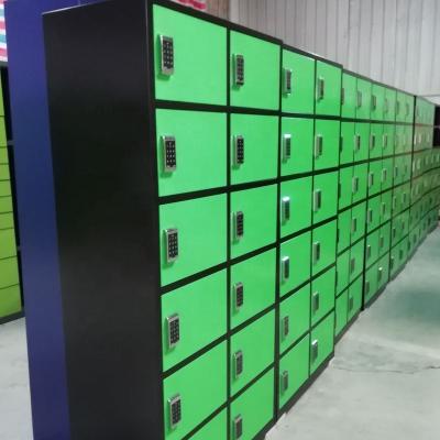 China Uso provisório do cacifo do pacote de Packstation para a sala de mudança da associação à venda