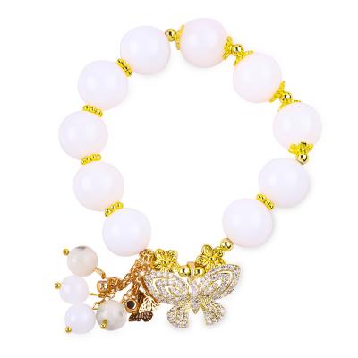 China Natural White Agate 14MM  Crystal Single Circle Hand String Butterfly Charm Bracelet For Gift for sale