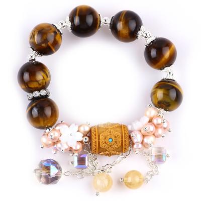 China Natural 14MM Gorgeous Tiger Eye And Flower Fresh Water Pearl With Dangle Chain Bead Bracelet for sale