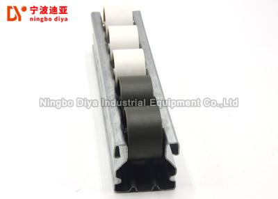 China Flat Grey Plastic Roller Track , Large Capacity Roller Track System Low Noise for sale