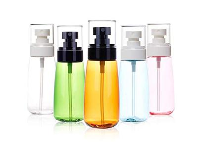 China Daily Life Cleaning Spray Bottles Cosmetic Plastic Bottles Customized Colors for sale