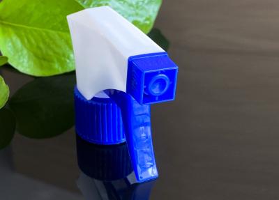 China Blauer weißer 28/410 Hals-chemische Triggersprüher wiederverwendbar zu verkaufen