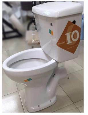 China Skirted Dual Flush Two Piece Toilets White P Trap Wc With Water Tank Split for sale
