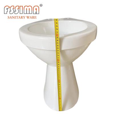 Cina Il WC dell'orinale della toilette con sciacquone rv di gravità della trappola di S mette la piccola dimensione a sedere sanitaria degli articoli in vendita