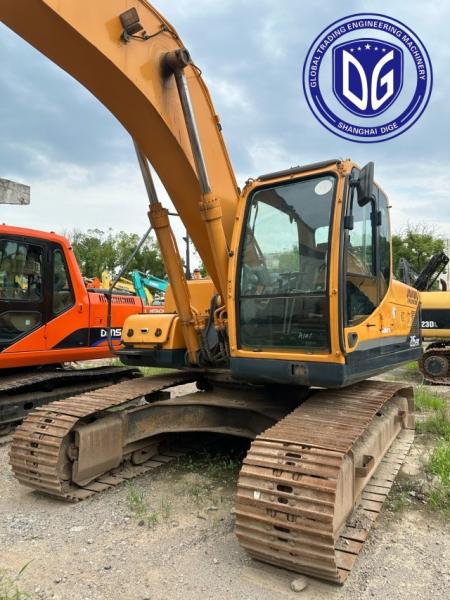 Quality R215-9T Used Hyundai 21.5 Ton Excavator With High Strength Steel Construction for sale