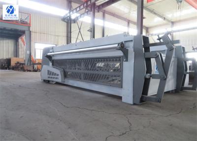 China Galvanized Crimped Wire Mesh Weaving Machine Corrosion Resistance 7.5kw for sale