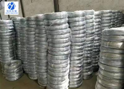 China Electro alambre de hierro galvanizado de la prenda impermeable para hacer clavos anticorrosivos en venta