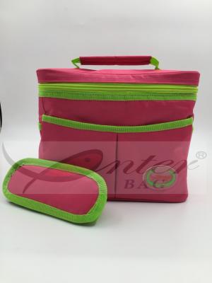 Chine Le sac portatif de refroidisseur de nourriture, voyage a isolé la taille des sacs 25X20.5X16.5 cm de congélateur à vendre