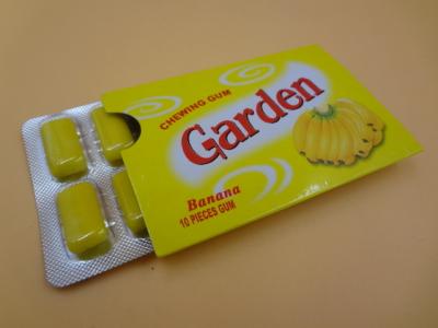 China Sabores amarelos HACCP da banana de África dos doces engraçados fortes da pastilha elástica da goma de bolha à venda