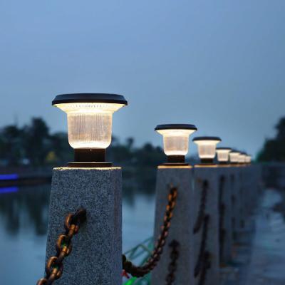 China OEM ODM Solar Courtyard Light , Solar Led Pillar Lights Water Resistant for sale