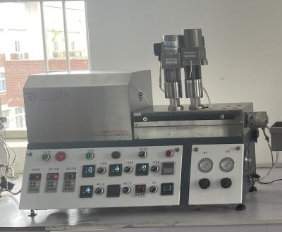 China 50rpm Small Double Screw Extruder Machine 390mm Screw Thread Length for sale