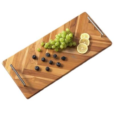 China Household Wood Rectangle Serving Board 20x9.02x2.2 Inch With Metal Handle for sale
