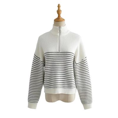 China 100% Polyester 7GG Color Block Striped Sweater Soft Knitted Tops With Zipper for sale